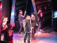 RG、椿鬼奴、マッコリーズによるK-POPタイム。