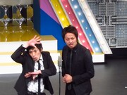 流行りのフレーズをどんどん取り入れた漫才を見せたベイビーギャング。