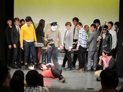 「お笑いガマン対決」でムートン伊藤のネタに協力しようとしてぶち壊した篠宮。