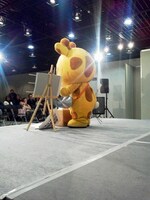 「東洋水産 presents R-1ぐらんぷり2013」大阪予選1回戦の舞台に立ついしきりん。(c)松竹芸能