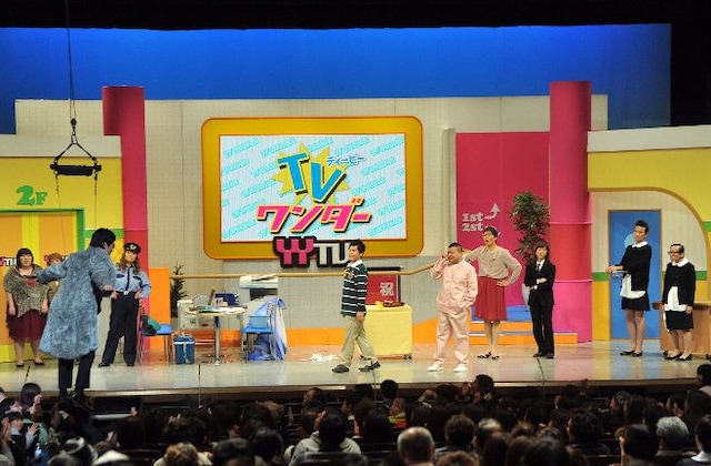 「よしもと情熱コメディ～TVのウラ側で大騒ぎ！モンスターAD奮闘記～」(c)YTV