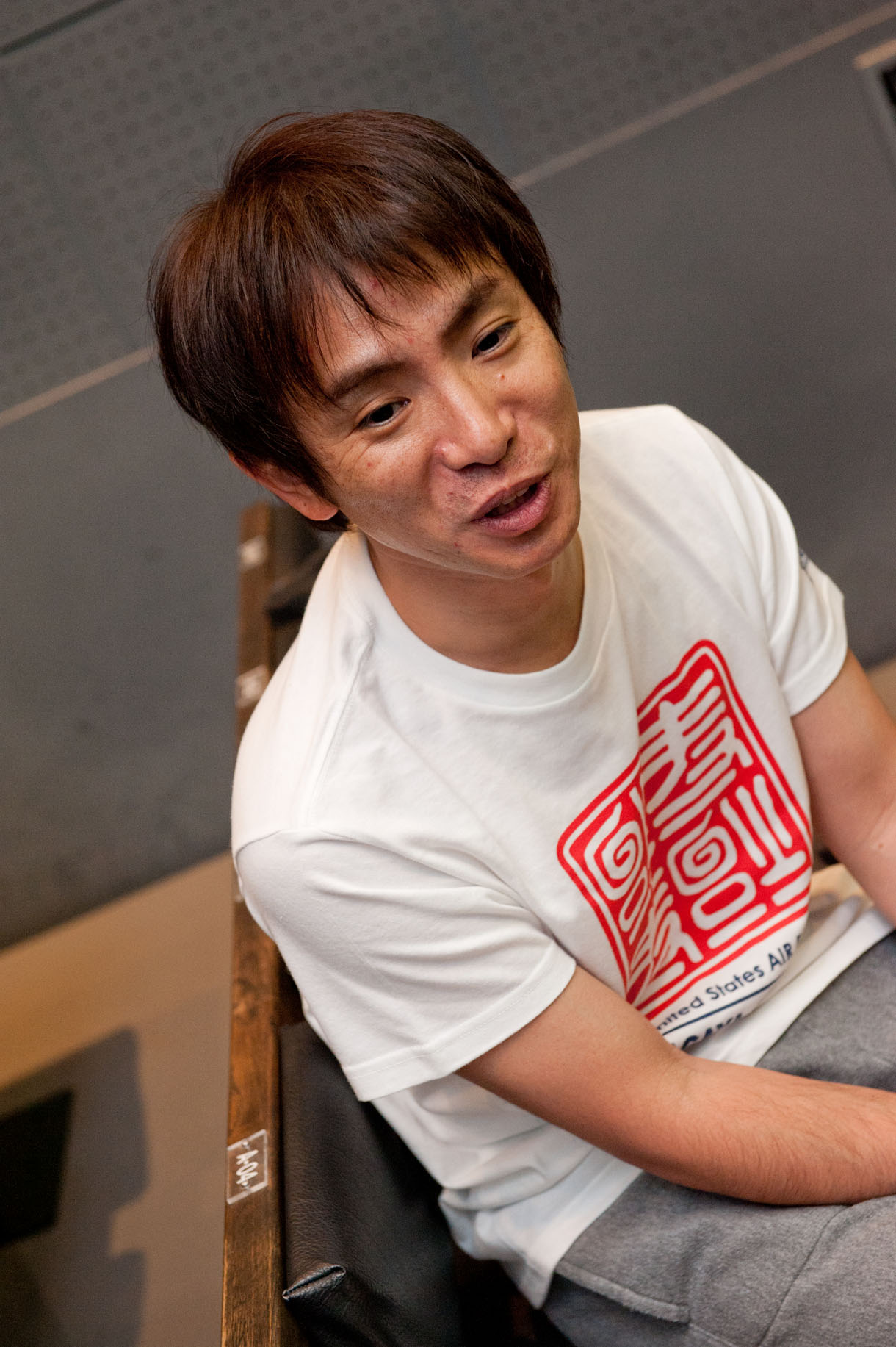 「はまぐちお笑いサークル」部長のよゐこ濱口。