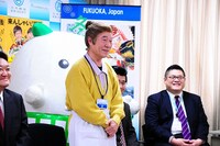 桑原和男 (c)吉本興業