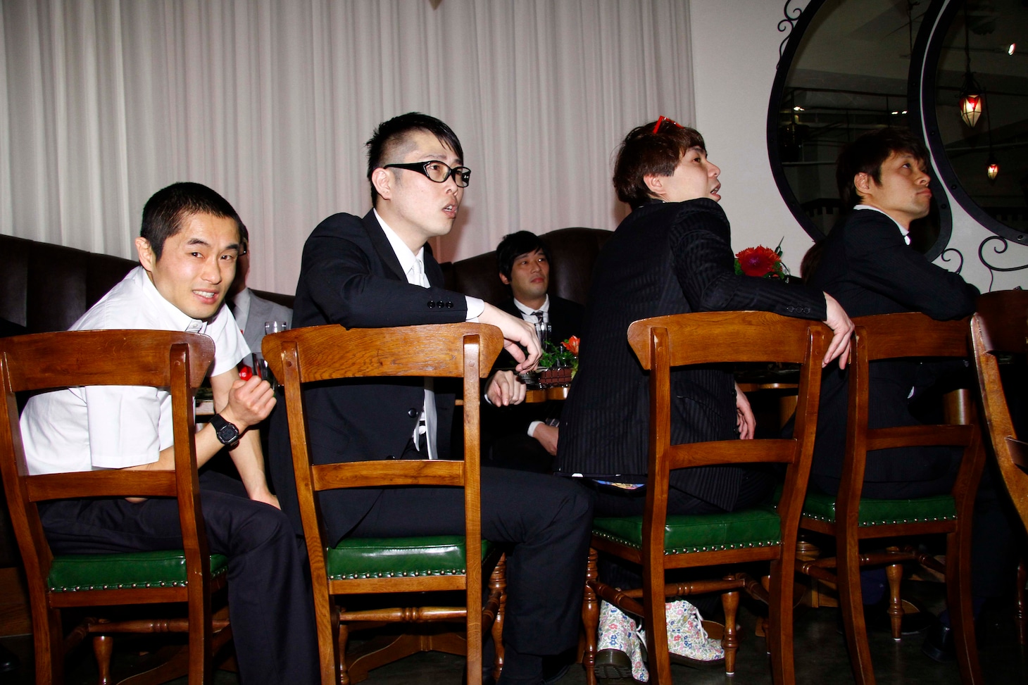 出席した芸人達。