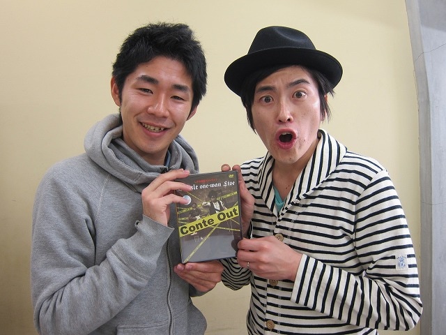 DVD「しずる単独コントライブ Conte Out」を発売したしずる。