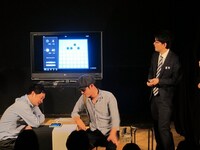 西野に攻められオセロの根本的なルールを急に忘れた野田。西野は早々にパーフェクトを宣言し有言実行してみせた。