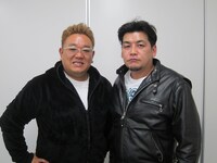 2月10日、東京・草月ホールにて上演される舞台「『芸人交換日記』～リーディングシアター～」に出演するサンドウィッチマン。