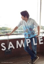 3月6日発売、レイザーラモンRGDVD「GREATEST HITS＜グレイテスト・ヒッツ＞」先着購入特典のブロマイド。