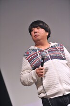 第4戦「VS.映画」に見届け人として登場したバナナマン日村。