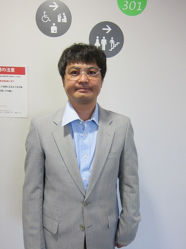 吉本百年物語2月公演「アンチ吉本・お笑いレボリューション」に出演する月亭方正。