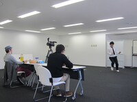 「日10☆演芸パレード」（MBS・TBS系）が行った新世代大型ネタ企画オーディション。写真はトミドコロ。