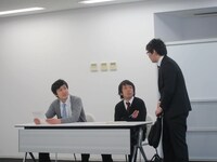 モダンタイムスにネタにされていたや団。