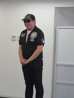 怪しいいでたちのレオちゃん。