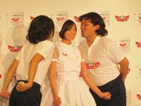 「お礼にキスをあげる、逃げる、あたりまえアクアゲル」