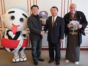 茂造の新ネタを約束、四日市市でご当地よしもと新喜劇