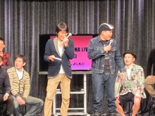 MCの千原兄弟。最初から最後まで吠えまくるせいじ（右）。