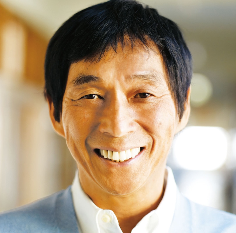 明石家さんまが登場するFUNKY MONKEY BABYSラストシングル「ありがとう」通常盤ジャケット。