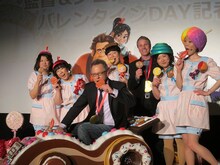 3月23日に3D・2Dで全国同時公開されるディズニー・アニメの最新作「シュガー・ラッシュ」バレンタインイベントに登場した森三中とアジアン。