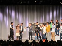 村上渾身の告白シーンでは、相手役の枝村が見た目に合わない新喜劇発声でぶちこわしに。