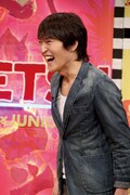 DVD「にけつッ!! 16」の一場面。写真は千原ジュニア。(c)YTV