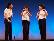 「COWCOWのマジでやりたい100のこと」(c)吉本興業