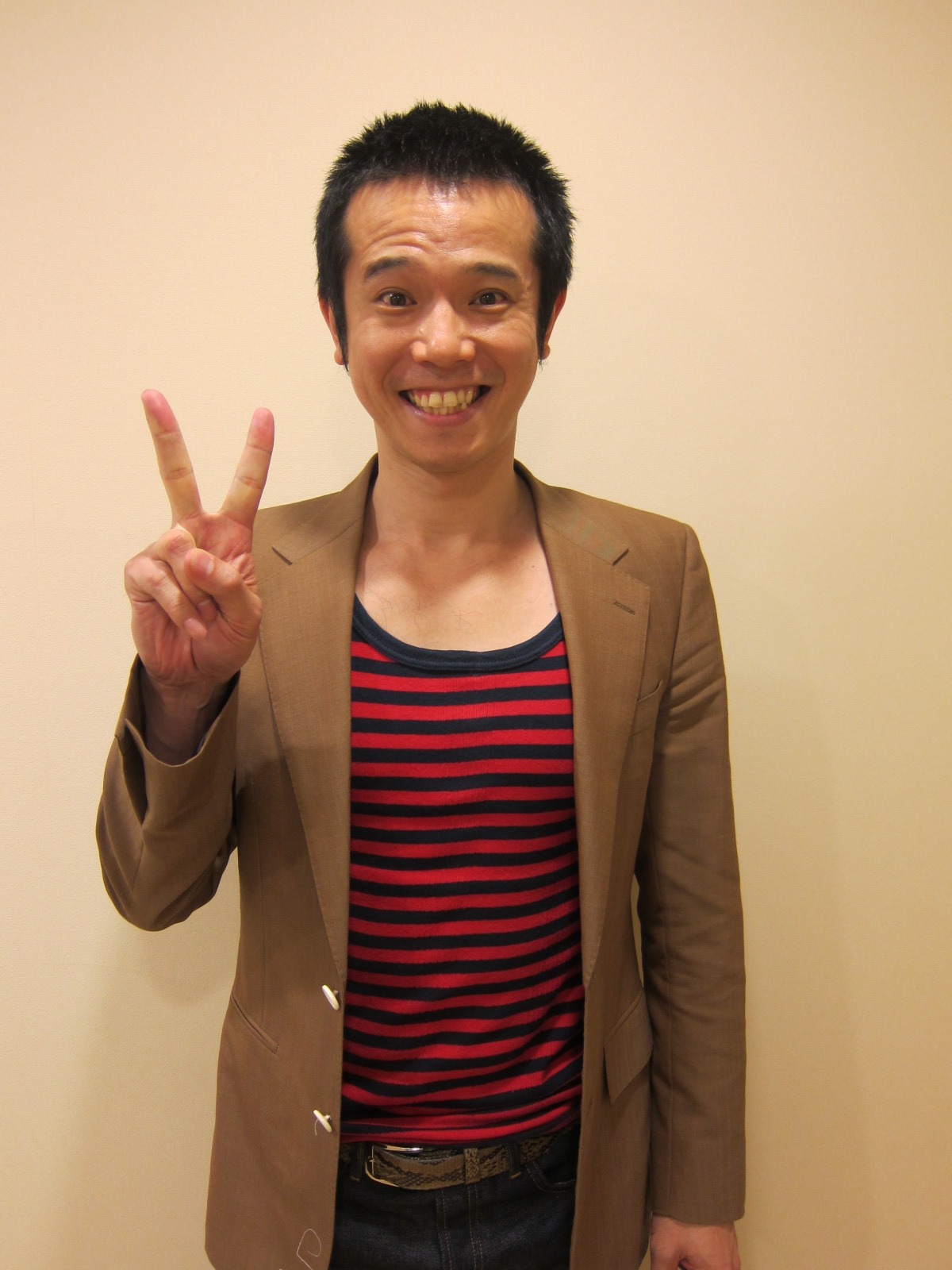 来週3月8日（金）、ソロライブ「月イチ庄司智春60分～1人でネタとギャグとトーク～」を開催する品川庄司・庄司。