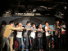 オジンオズボーン篠宮のギャグ「フィーバー」を活かしたFKD48団体芸。