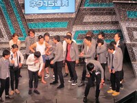 一番年長のパンサー尾形は、ネタでまさかのハプニング。大いに追求された。