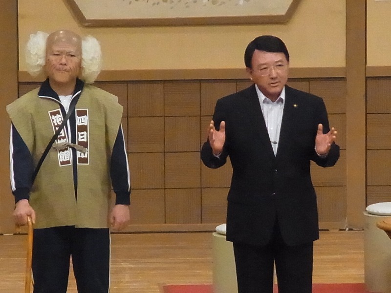 「第2回お笑いフェスティバル『ご当地よしもと新喜劇』」(c)吉本興業