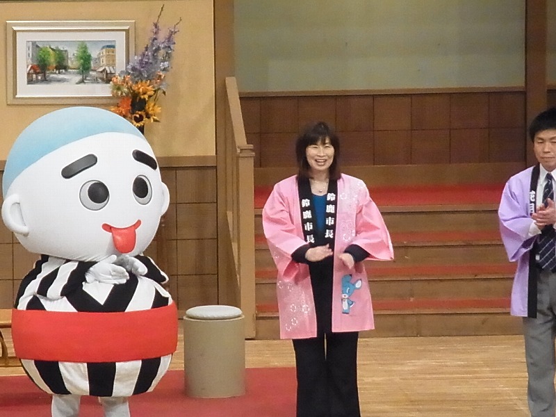 「第2回お笑いフェスティバル『ご当地よしもと新喜劇』」(c)吉本興業