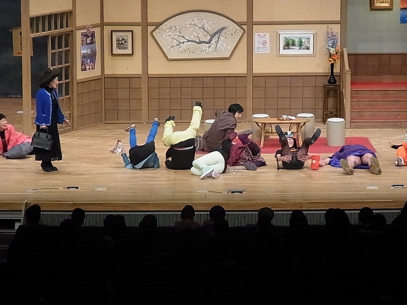 「第2回お笑いフェスティバル『ご当地よしもと新喜劇』」(c)吉本興業