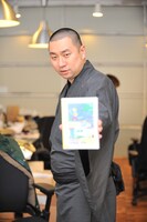 ナタリーにあるあるを届けに来たレイザーラモンRG。