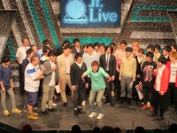 中村の巻き添えで、かわいい自己紹介をさせられたトンファ―。