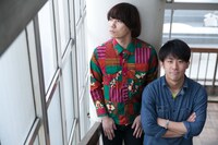 「若手芸人だより。よしもと編」に登場するチーモンチョーチュウ。撮影 / 松本美枝子