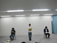 稽古中の様子。