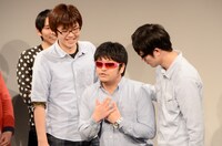 スパローズと、その後輩・カピパラ（中央）。2人が“飛び道具”として投入したカピパラだったが、彼自身の自由な意志はまったく尊重されなかった。