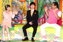 （左から）嗣永桃子、オードリー。