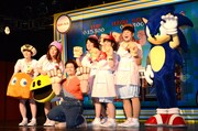 ソニック・ザ・ヘッジホッグ（右端）などの有名ゲームキャラクターも登壇した。