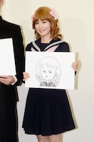 城ヶ崎さん役の皆藤愛子。