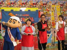 渡辺直美、コロッケ、川越達也を相手に絶妙な掛け合いを見せたしんちゃん。