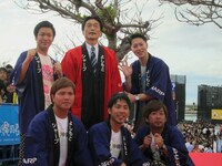 はんにゃ、初恋クロマニヨンほか。