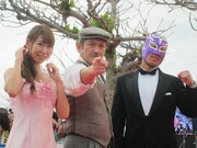 映画「デルシネ」より、後藤ひろひと監督（中央）、桜 稲垣早希、エルシュリケン。