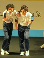 舞台では「あたりまえ体操 ソフトバンクVer.」の裏話も。