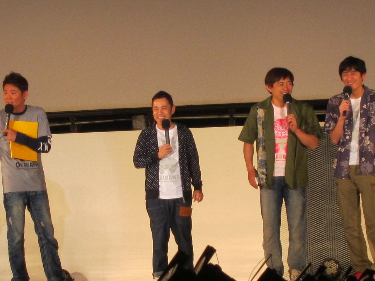 観客に「気を付けて！」と何度も呼びかけた岡村。