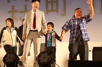 第5回沖縄国際映画祭のビーチステージにて行われた「JIMOT CM COMPETITON ファイナル」の模様。