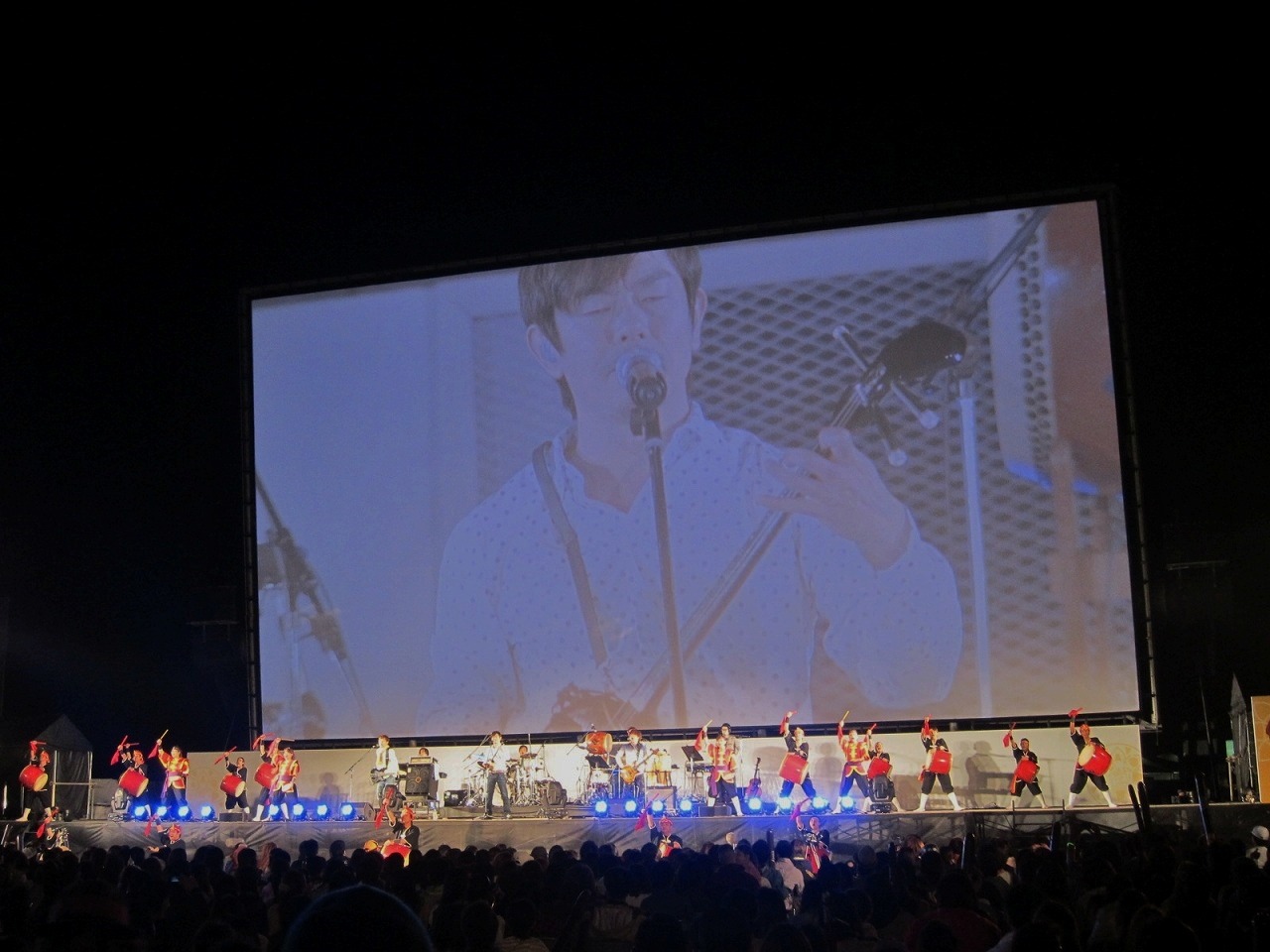 THE BOOMと琉球國祭り太鼓。