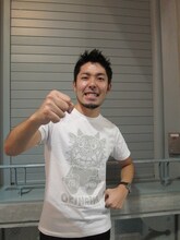 「ロンブー＆チュートの芸能人ヒットソングで爆笑ショーバトル！SP」で実弟FISHBOYとコラボするオリエンタルラジオ中田。