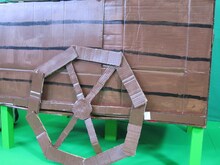 「ロンブー＆チュートの芸能人ヒットソングで爆笑ショーバトル！SP」の「アニメ実写化対決」用にもう中学生が作った「フランダースの犬」の台車。