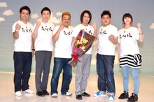 「東北魂TV」に出演する（左から）トミドコロ、マギー審司、サンドウィッチマン伊達、狩野英孝、サンドウィッチマン富澤、鳥居みゆき。狩野は急性虫垂炎から復帰後、初の収録に参加した。