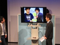 謎の物体「スーパーインテリジェンスボール」の通販番組。